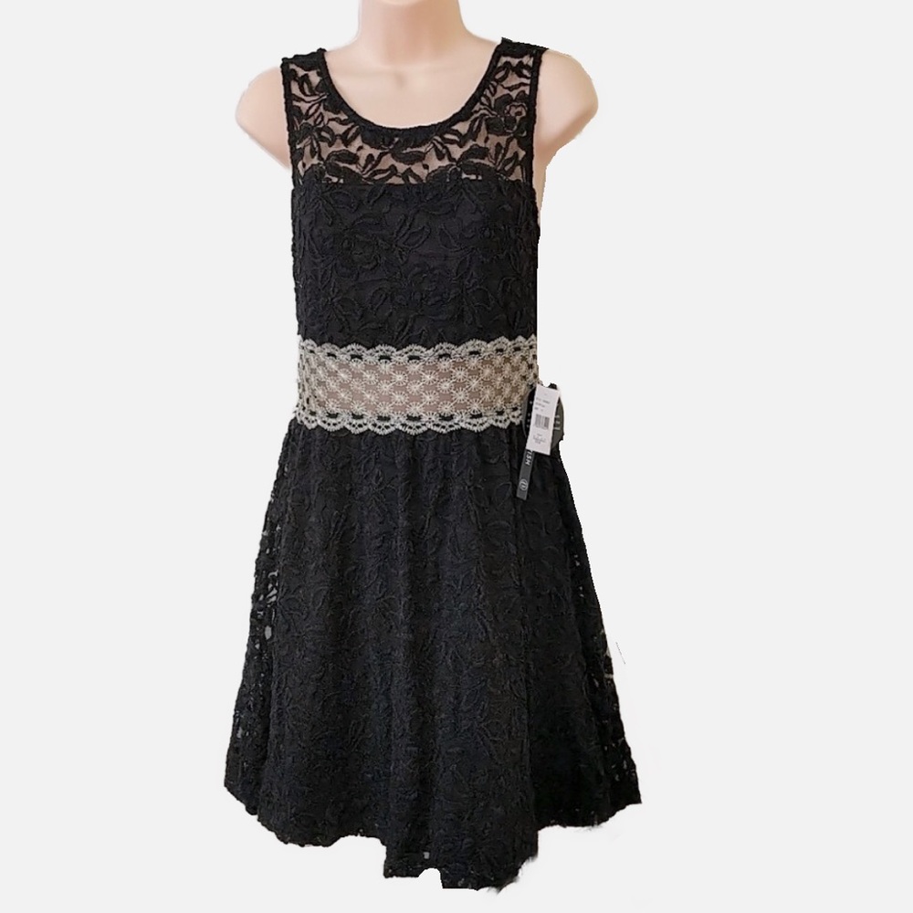 NEW As U Wish Black Lace Party Dress Silver Accent Sheer Waist Junior’s Size 11